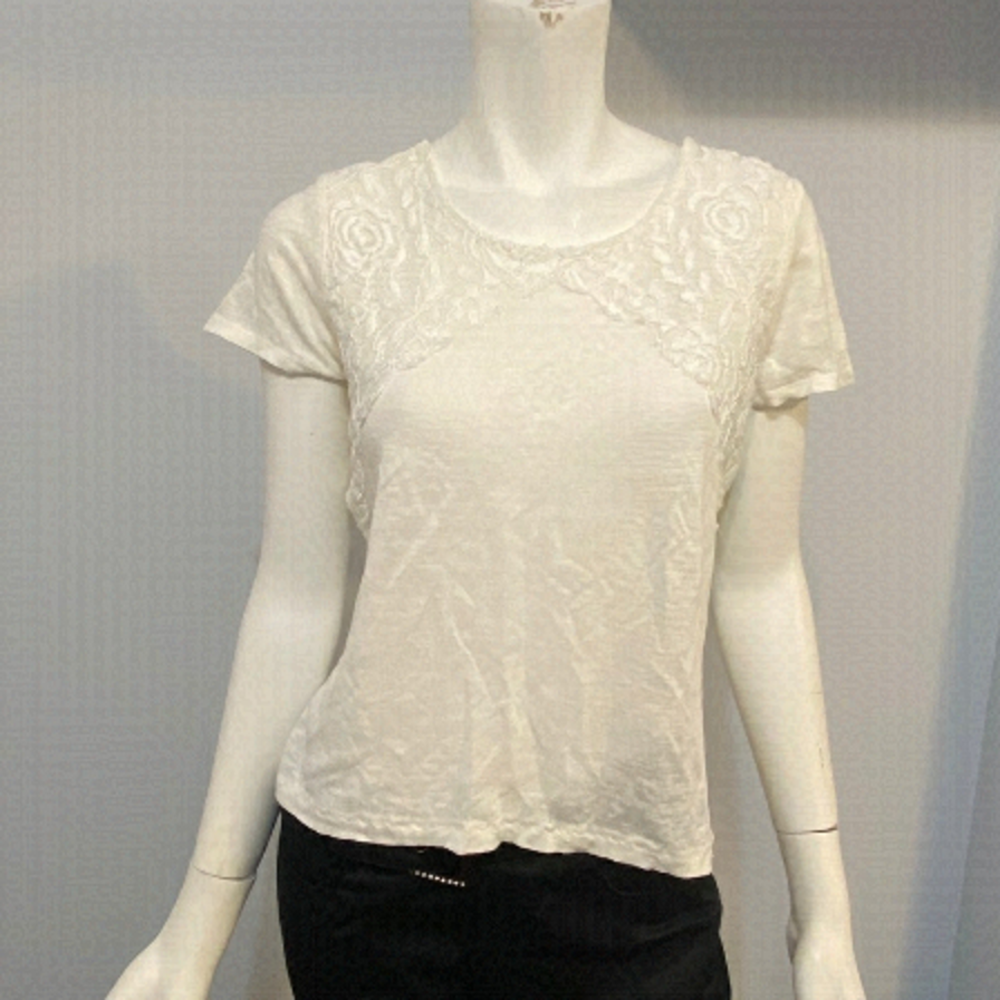 4/$35 Lacey Tee T-Shirt Hi- lo style front details